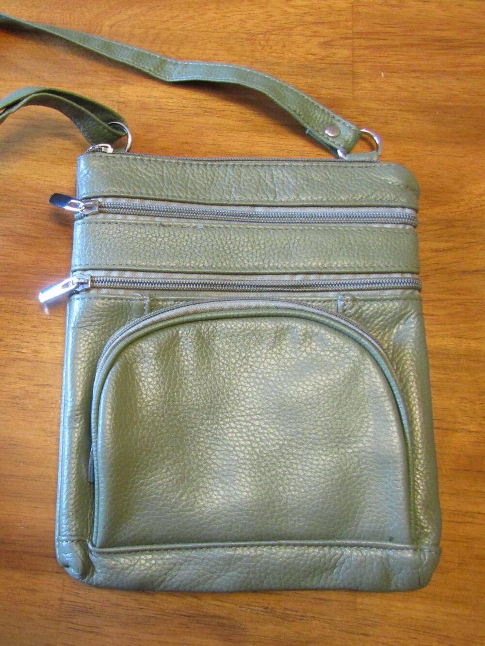Crossbody Green Organizer Handbag Adjustable Strap NWOT